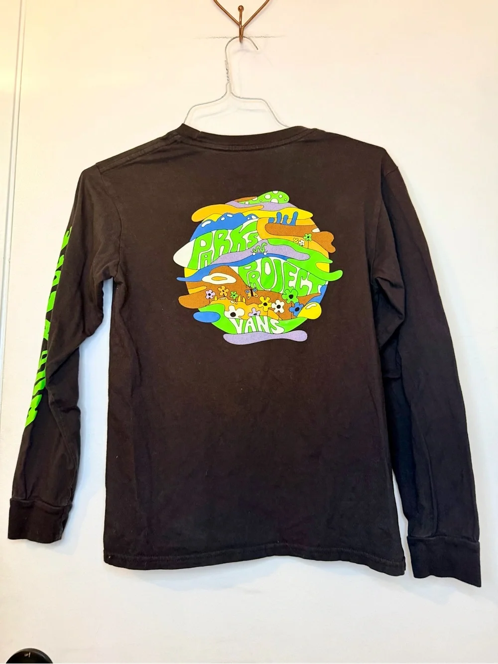 Vans Parks Project Youth L 12-14 Black Long Sleeve Tee Wild & Free Graphic